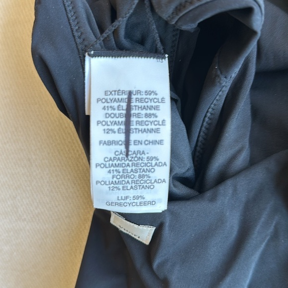 Vuori Dune One-Piece Swimsuit In Black - Picture 12 of 15